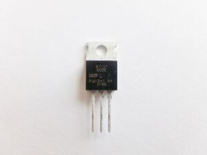 BT137-600 Triyak 8A 600V