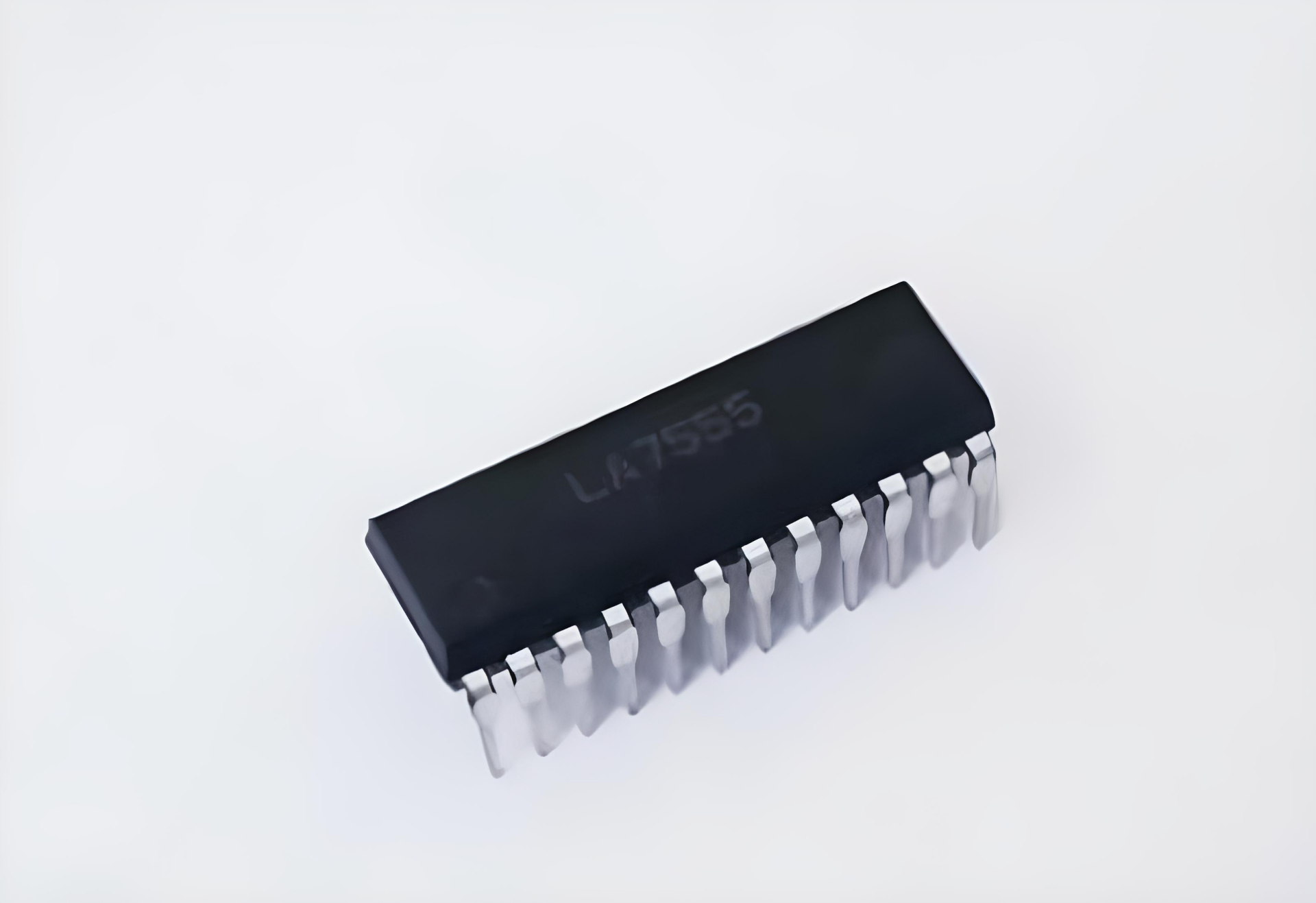 LA7555 Entegresi